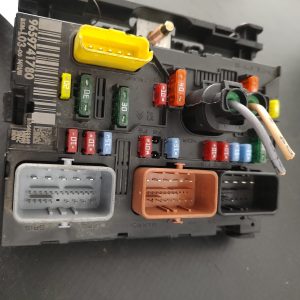 Panou Sigurante BSM , CITROEN C3, 1.4 HDI  COD 9659741780   FACTURA SI GARANTIE - imagine 2