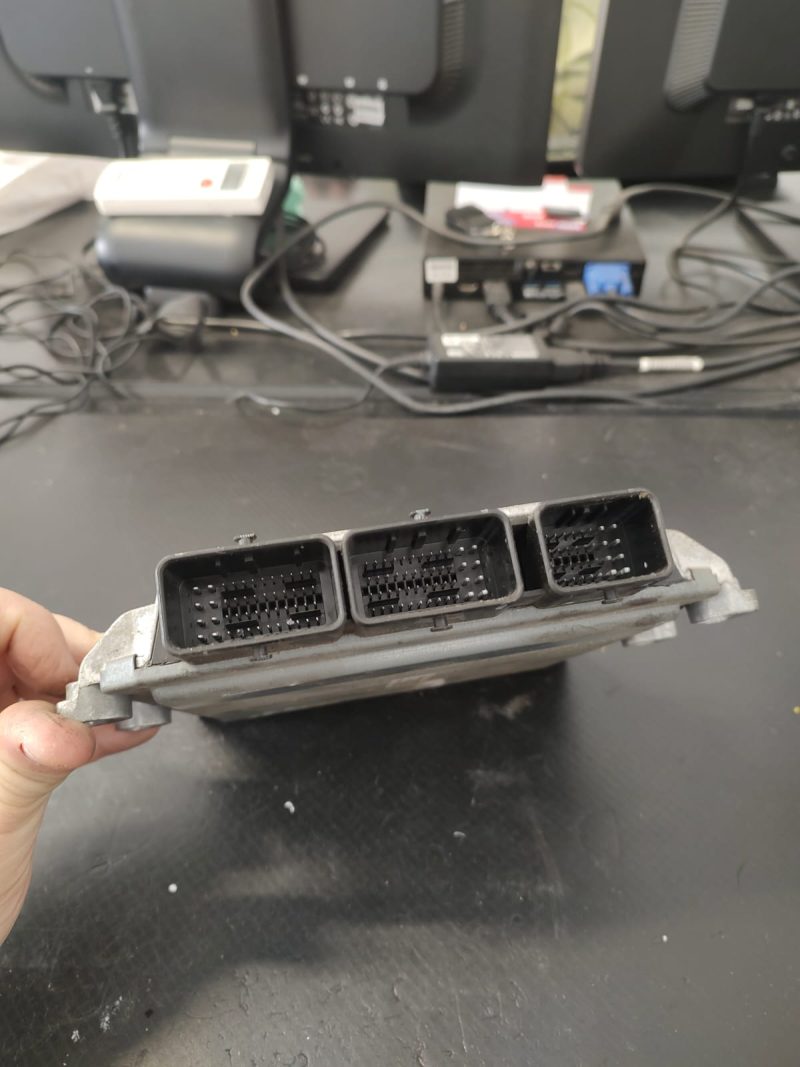 Calculator motor , ECU , Peugeot 407 , 2.0 HDI COD 9660780980 5WS40265C-T SID803A  FACTURA SI GARANTIE - imagine 2