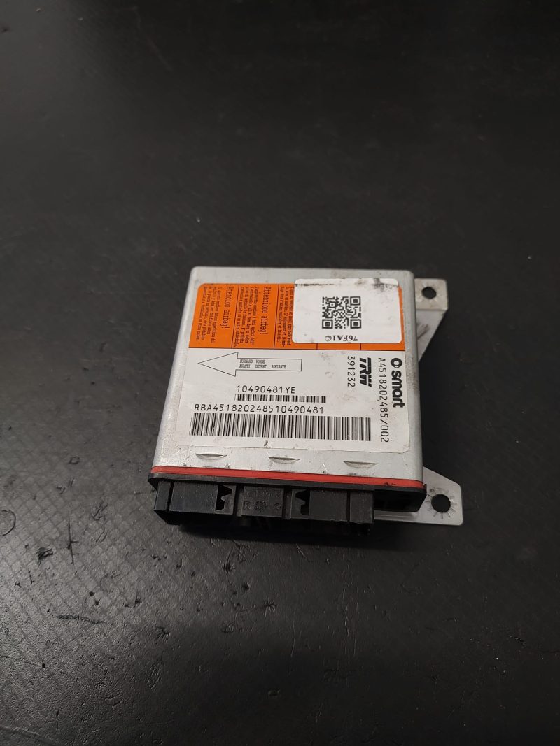 Calculator airbag , Smart Fortwo Coupe 451 COD A4518202485    FACTURA SI GARANTIE