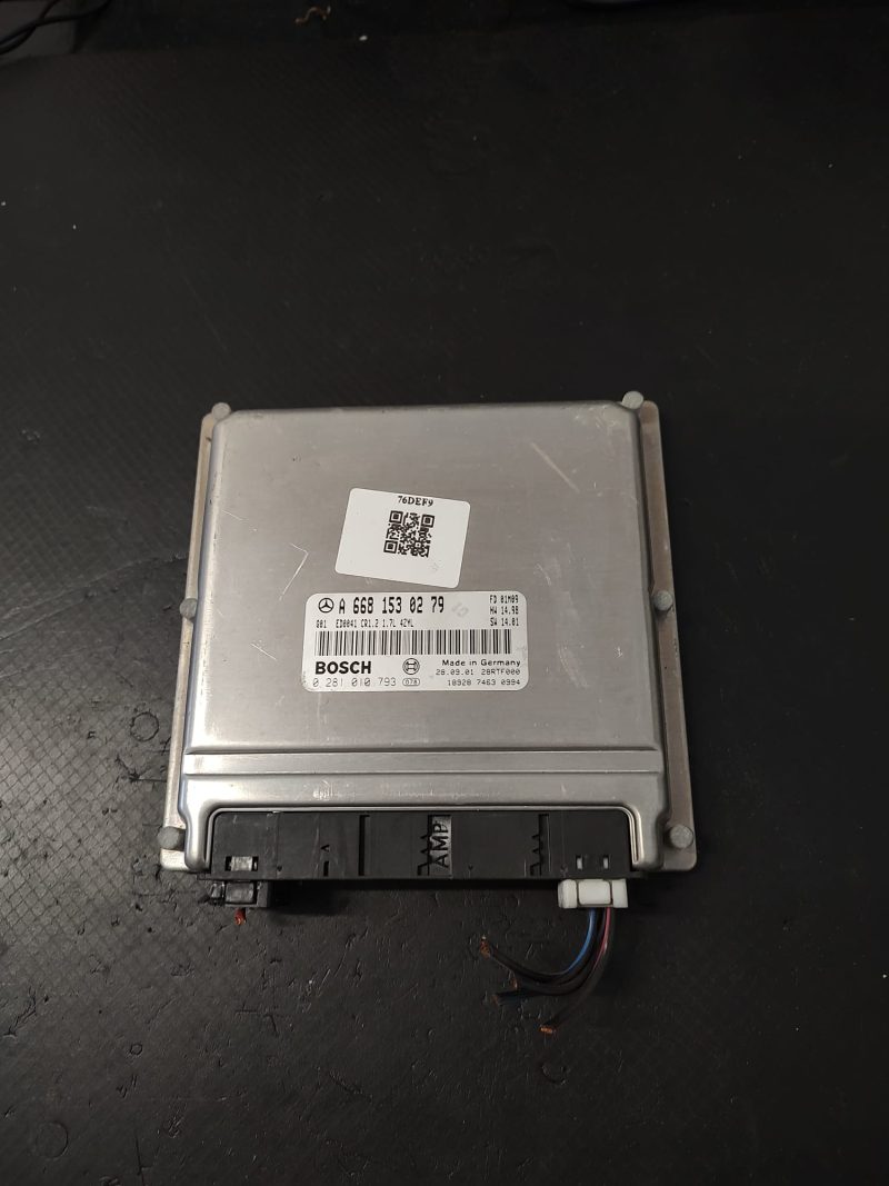 Calculator motor , ECU , Mercedes-Benz A-Class W168 [facelift] , 2001 - 2004 COD A6681530279 0281010793    FACTURA SI GARANTIE