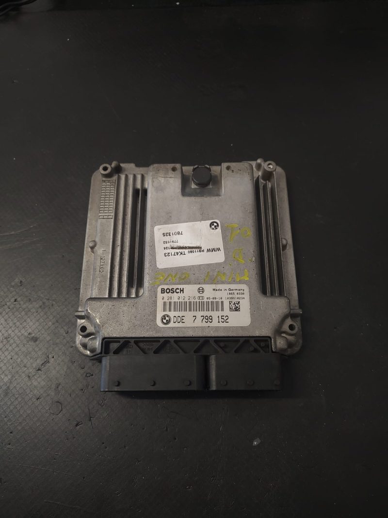 Calculator motor ECU , MINI COOPER 1.4 D COD DDE7799152 0281012216   FACTURA SI GARANTIE - imagine 4