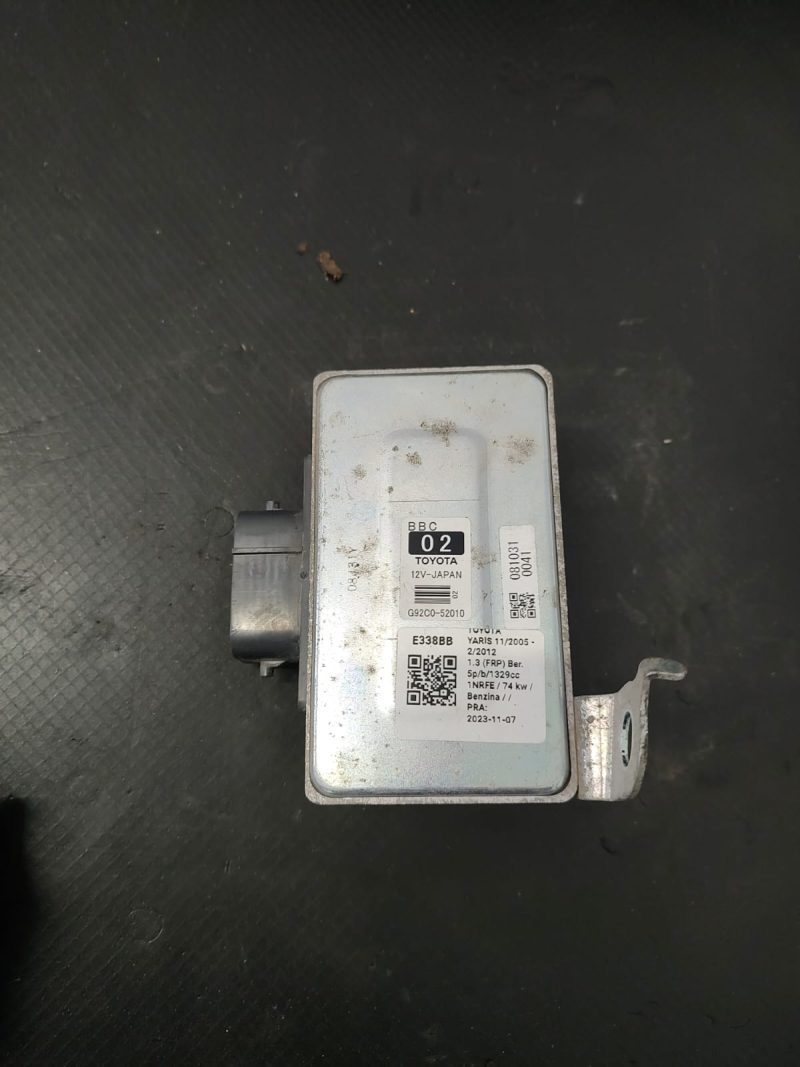 MODUL, UNITATE CONTROL , TOYOTA YARIS 2005-2012 1,3 BENZINA  COD G92C0-52010 BBC02      FACTURA SI GARANTIE