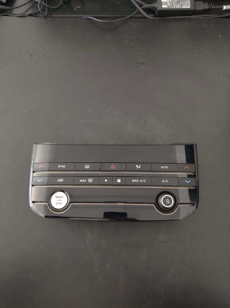 Climatronic cu buton start stop, panou clima , JAGUAR XF , 2015-2024  FACTURA SI GARANTIE