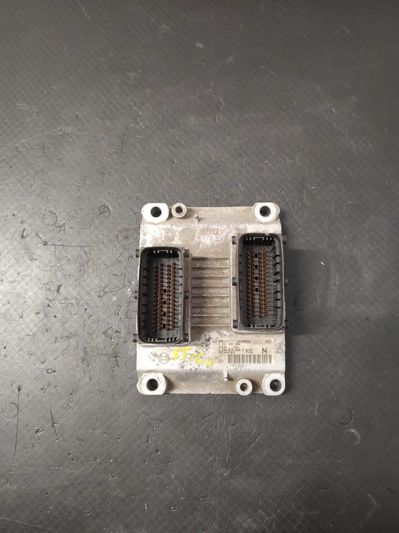 Calculator motor ECU , FIAT STILO COD 0261207086    FACTURA SI GARANTIE