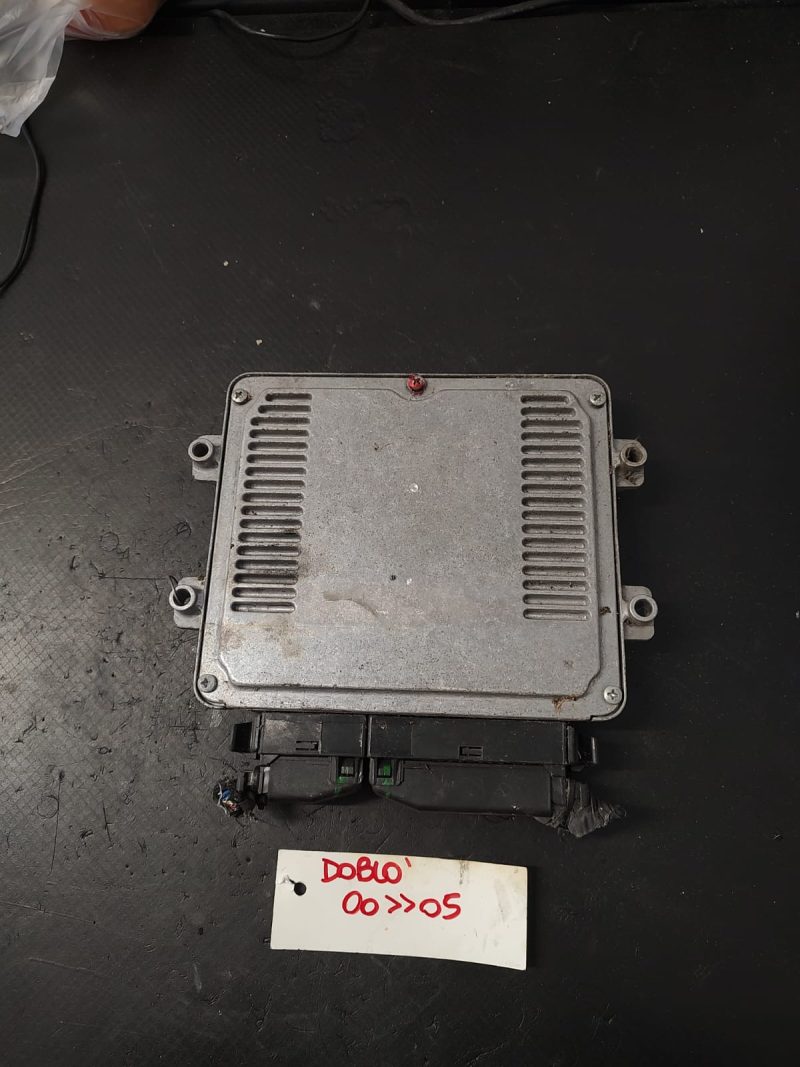Calculator motor ECU , FIAT  DOBLO GPL COD 51816456  4100146     FACTURA SI GARANTIE - imagine 3