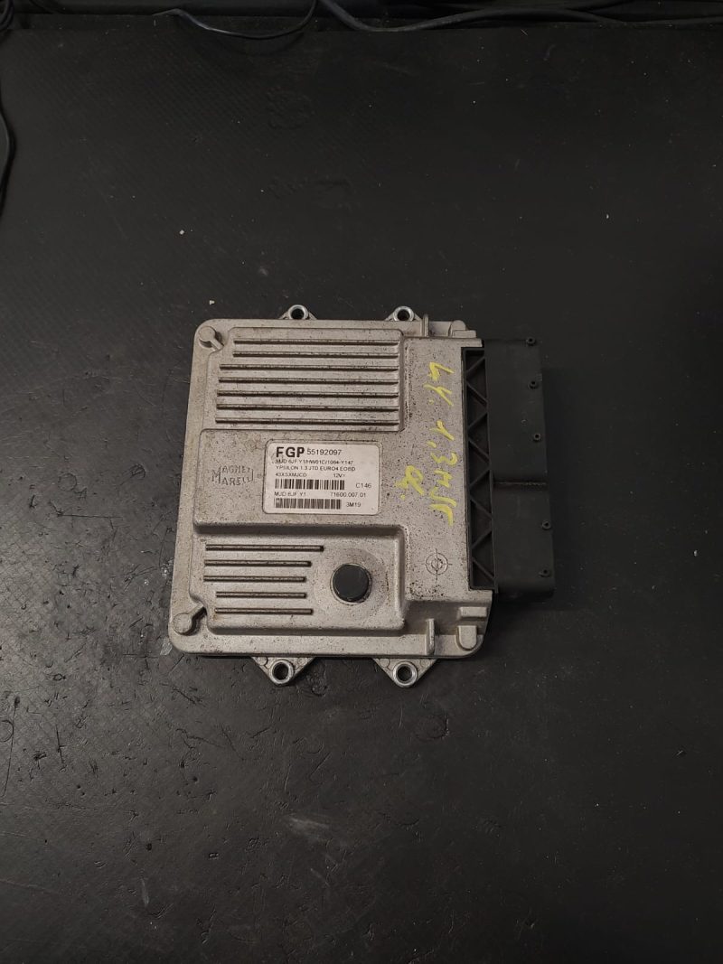 Calculator motor ECU, LANCIA YPSILON , 2003 -2006 COD 55192097   FACTURA SI GARANTIE
