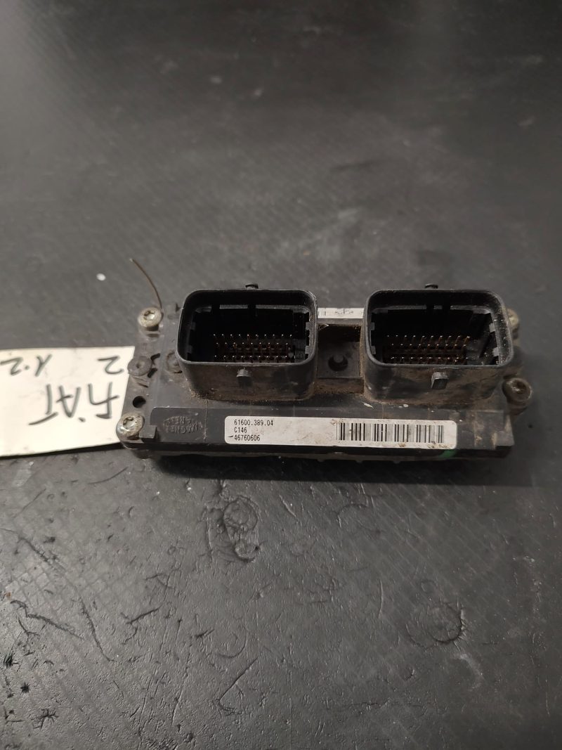 Calculator motor ECU , FIAT PUNTO  COD  6160038904 235E43CI4R    FACTURA SI GARANTIE