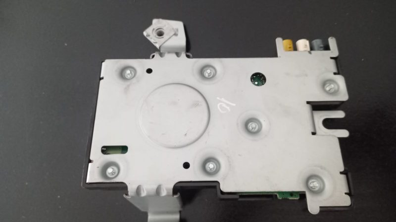 MODUL ANTENA RADIO , Audi A3 , 8P COD 7617310104 8P4035225 FACTURA SI GARANTIE - imagine 3