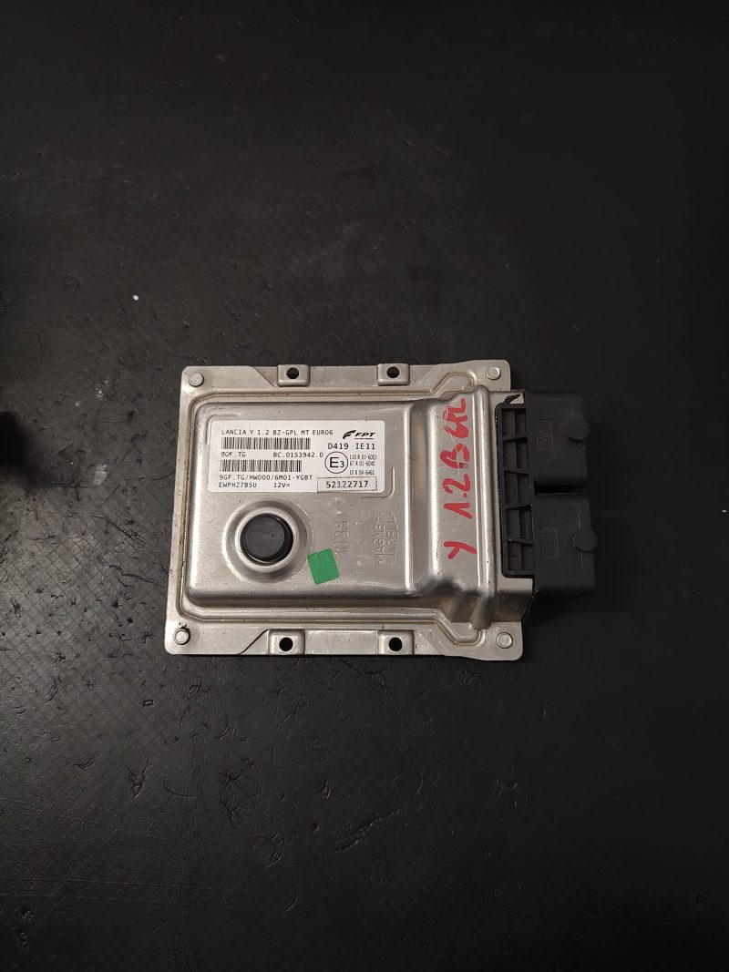 Calculator motor ECU , LANCIA YPSILON , 1.2 BENZINA , EURO 6  COD BC.0153942.D 52122717    FACTURA SI GARANTIE