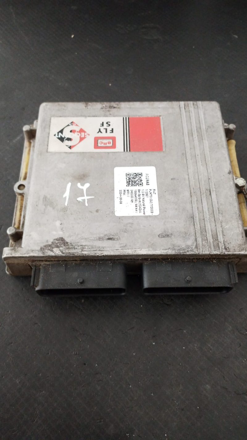  CALCULATOR MOTOR , ECU GPL FIAT PANDA  COD DE813001-02-02 FACTURA SI GARANTIE