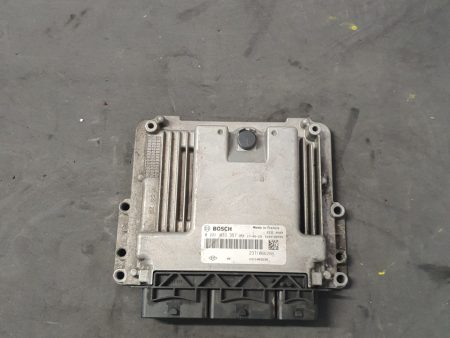 Calculator motor ECU Renault Trafic COD 0281033357 237106626R FACTURA SI GARANTIE