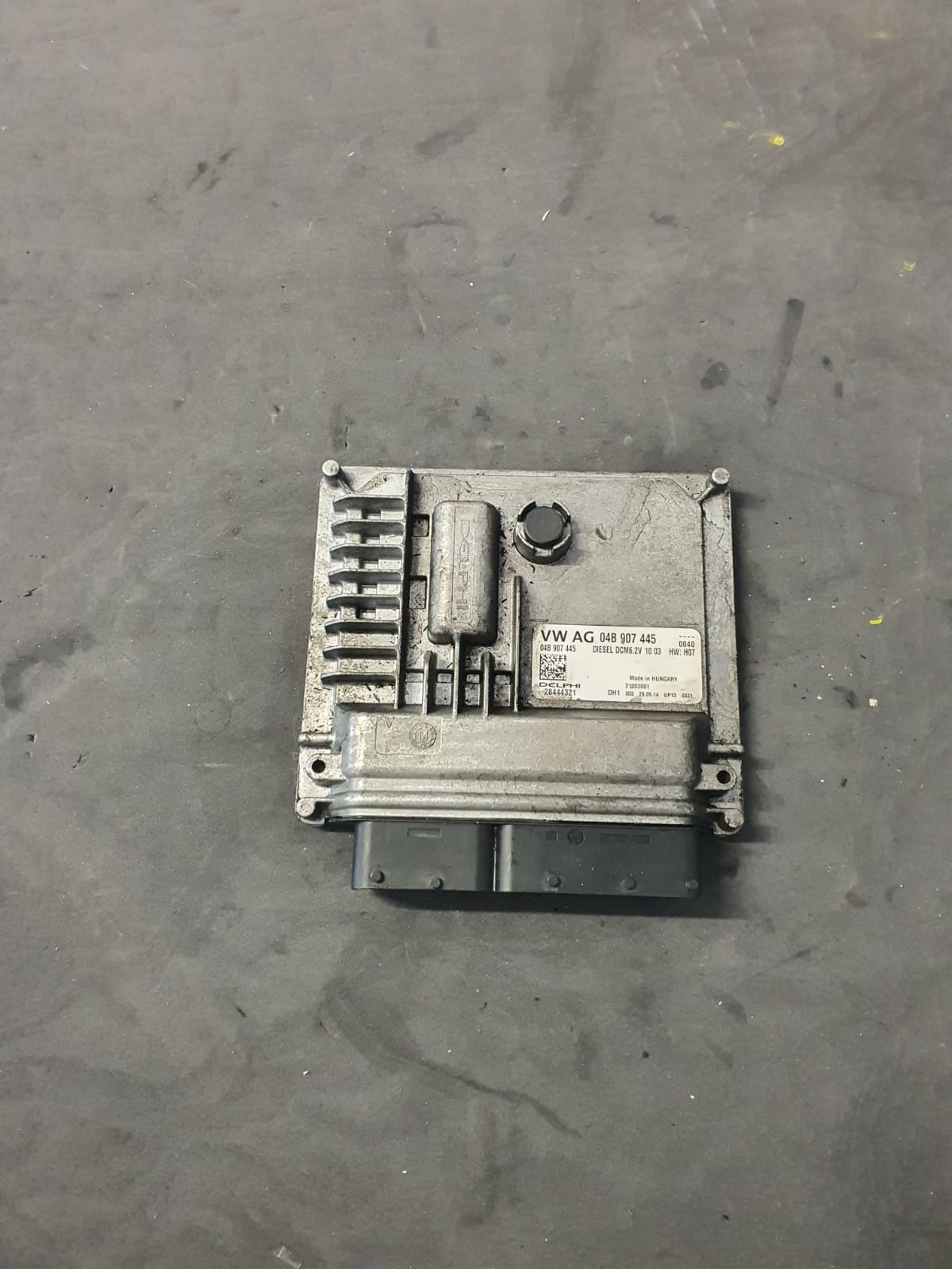 Calculator motor  ECU VW Polo 6 R Skoda Fabia 3 COD 04B907445 FACTURA SI GARANTIE