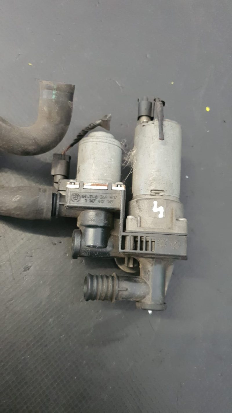 Pompa Secundara Auxiliara Recirculare Apa , BMW SERIA 3 E46  2.0 DIESEL COD 1147412149 64.11-8369807 FACTURA SI GARANTIE