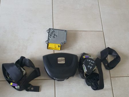 Kit Airbag volan calculat airbag centuri Seat Leon Toledo 2009-2012 COD 5p0880201 ae 5n0959655j 6064031 6064032 FACTURA SI GARANTIE