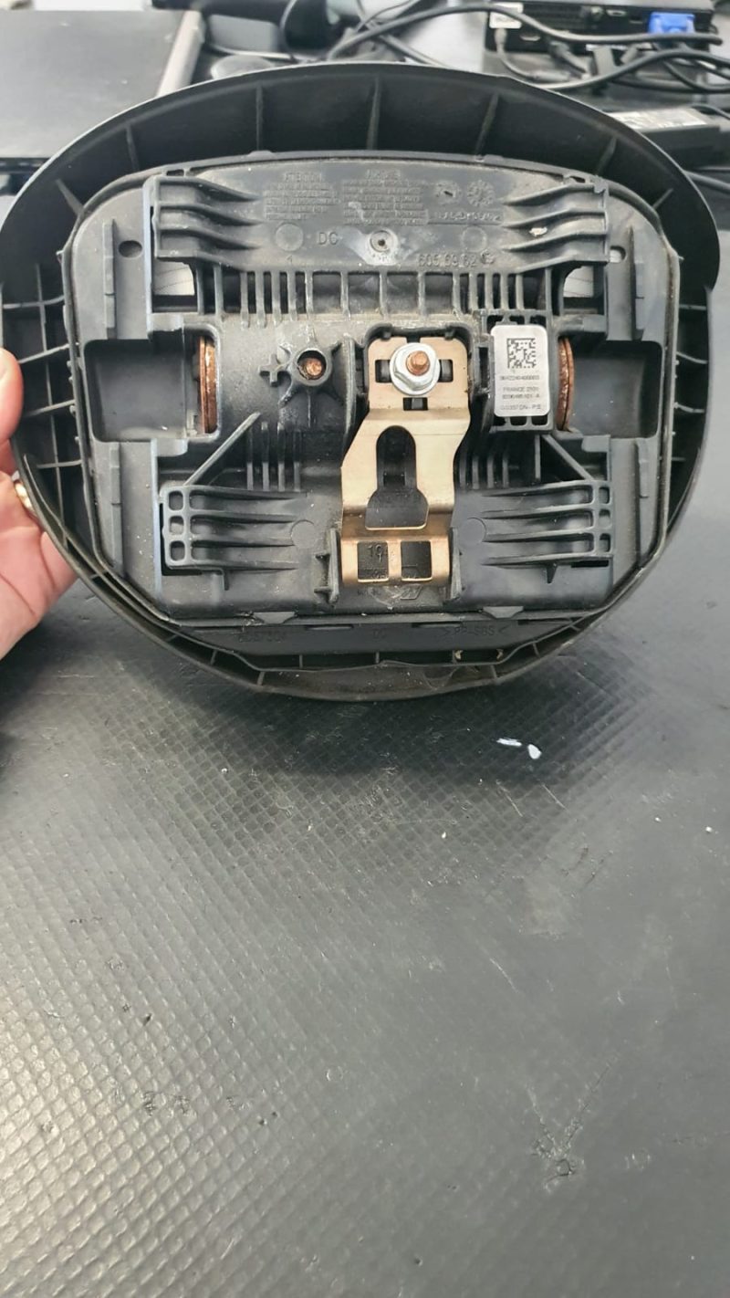 AIRBAG VOLAN , RENAULT SCENIC 2 COD 8200485101A FACTURA SI GARANTIE - imagine 4