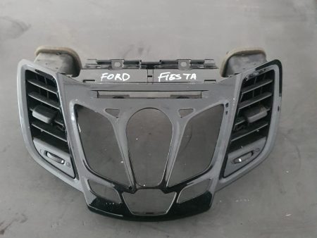Consola centrala comanda radio cu grile ventilatie Ford Fiesta 6 , 2008-2012 COD 8A61-18A802-BK  8A61-A081B08-AF 8A61-A018B09AF FACTURA SI GARANTIE