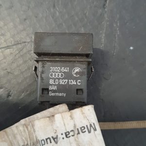 Buton ESP , Audi A3 S3 8L COD 8L0927134C FACTURA SI GARANTIE - imagine 2