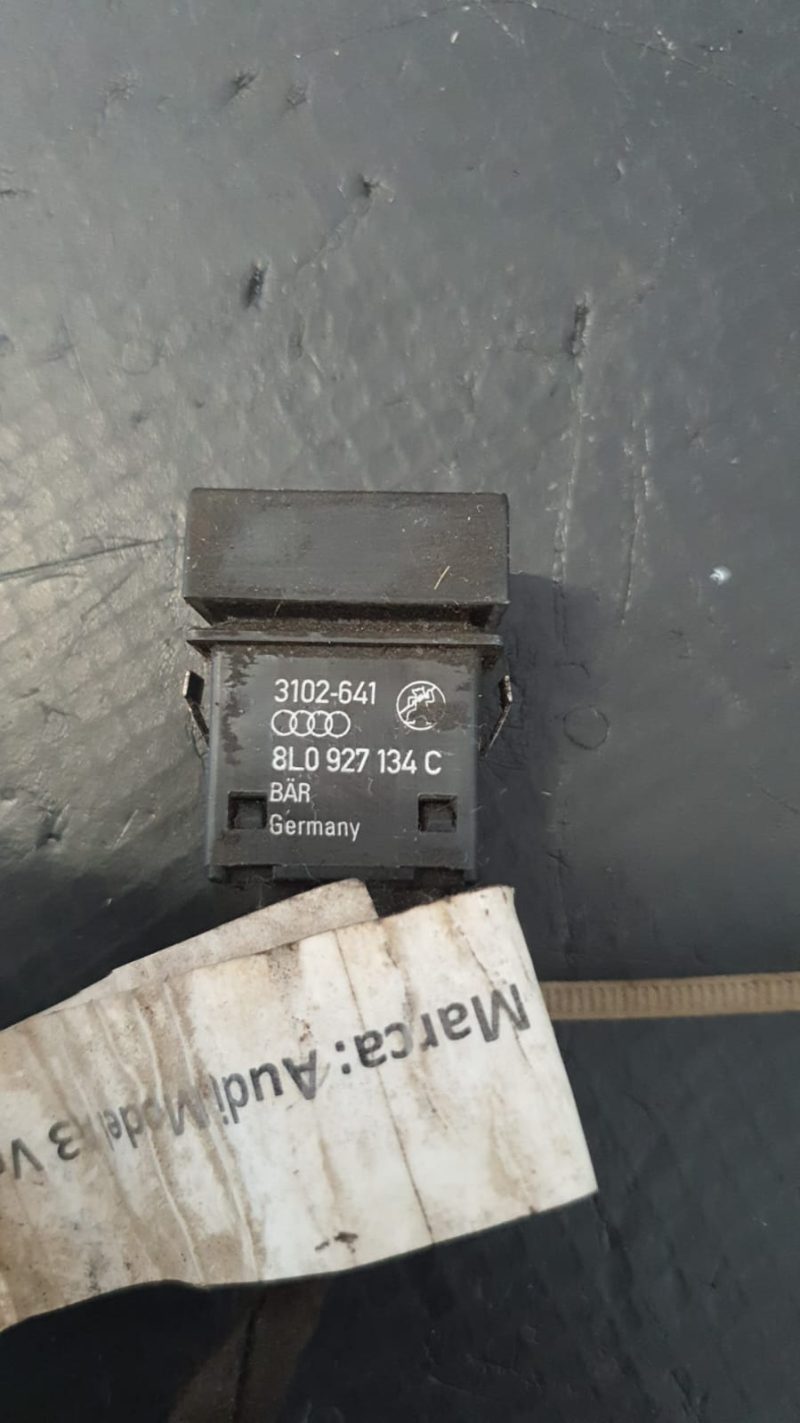 Buton ESP , Audi A3 S3 8L COD 8L0927134C FACTURA SI GARANTIE - imagine 2
