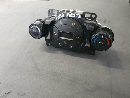 Panou comanda clima Ford Fiesta 6 COD 8a6T18c612 FACTURA SI GARANTIE