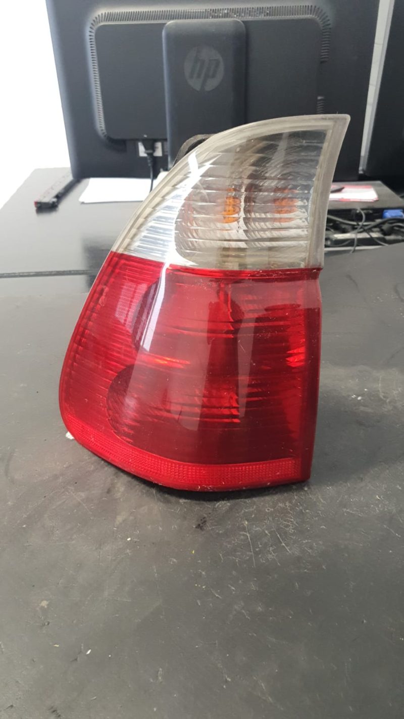 LAMPA STOP DREAPTA BMW X5 E53 2000-2006 FACTURA SI GARANTIE