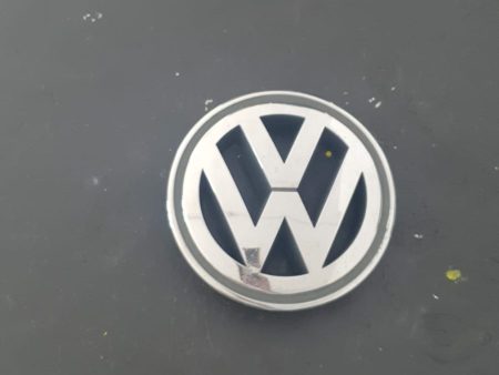Emblema Sigla bara fata Volkswagen Golf 5 2008 BREAK COD 1K5853600 FACTURA SI GARANTIE