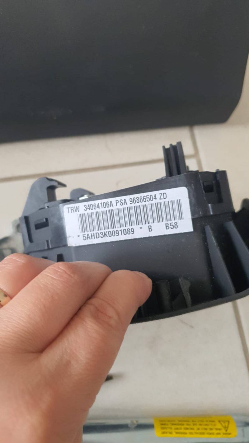 KIT AIRBAG CALCULATOR  ANSAMBLU MANETE SEMNALIZARE STERGATOR  AIRBAG VOLAN  VOLAN  CENTURI AIRBAG SOFER  CITROEN C4 PICASSO COD 610955800 96644965XT 96866504 9654964477 9654964377 96600568 FACTURA SI GARANTIE - imagine 4
