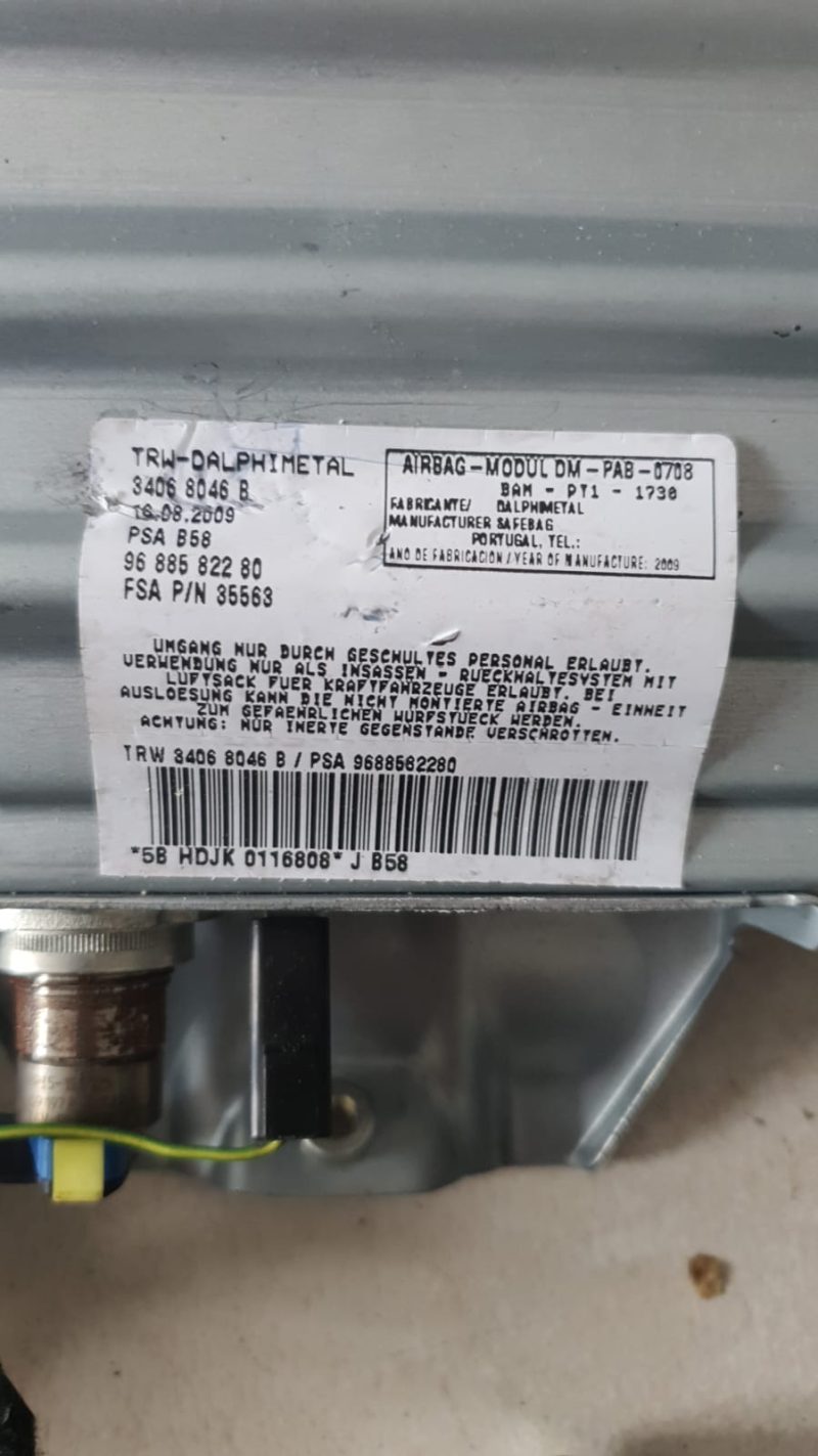 Kit Airbag Volan Airbag Pasager Airbag  sofer Calculat Airbag Centuri CITROEN C4 PICASSO COD 610955800 9688582280 96866504 96600668ZD 30371435A 9654964377 9654964477 FACTURA SI GARANTIE - imagine 3
