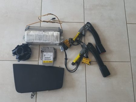 KIT AIRBAG SPIRALA VOLAN  CENTURI  CALCULAT AIRBAG AIRBAG PASAGER BMW X3 E83 COD 6577342458101 61318376 39705604110W 33027348 33027347 FACTURA SI GARANTIE