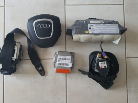 Kit Airbag Volan  Airbag Pasager Centuri Calculat Airbag AUDI A4 B7 COD 8E0959655G  8E0880201CD  8E1880204B 560788401  604718400 FACTURA SI GARANTIE