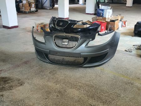 Bara Fata Seat Altea (5P1) 2004-2015 cu grilă model fără proiectoare FACTURA SI GARANTIE