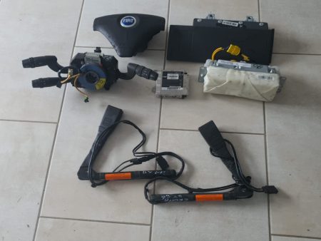Kit Airbag pasager  calculator airbag spirala volan cu manete  senzor unghi volan airbag volan centuri airbag genunchi Fiat Croma COD 51746149 517448320 51771960 0265005499 735399616 7354195950  Factura si Garantie