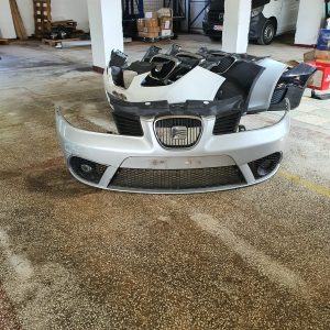 Bara Fata Seat Ibiza 2007 completa cu grila și proiectoare FACTURA SI GARANTIE