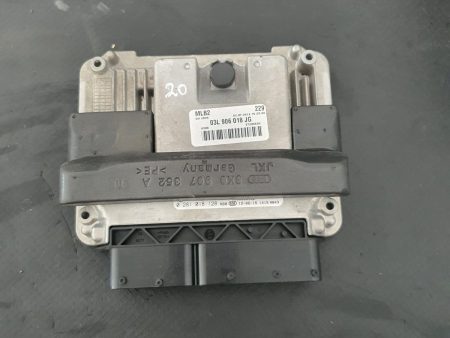 Calculator motor Ecu Audi A5 8T 2.0 TDI 2012 COD 03L906018JG 0281018128 FACTURA SI GARANTIE