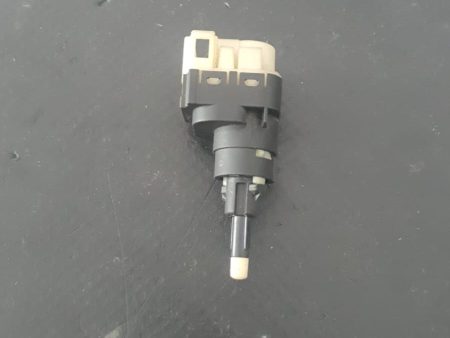 SENZOR SWITCH PEDALA FRANA COMUTATOR AUDI A4 B6 COD 1K2945511 FACTURA SI GARANTIE
