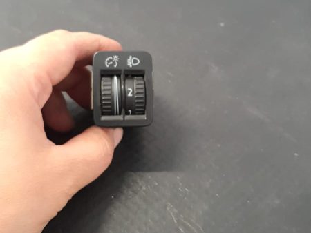 BUTON REGLAJ FARURI  DIMMER VW PASSAT CC COD 3C8941333 FACTURA SI GARANTIE