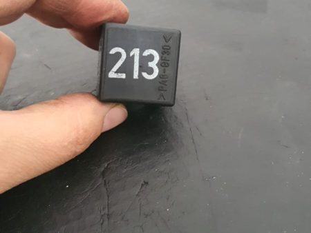 RELEU 213 VW GOLF 4 COD 443951253J FACTURA SI GARANTIE