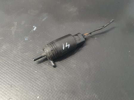 Pompa Lichid Parbriz Bmw 5 (E39) 1995 2004 COD 67.12-8377612 FACTURA SI GARANTIE