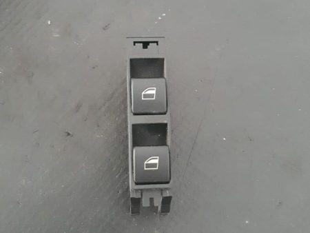 Butoane comanda geam dreapta BMW 320 E46 COD 6902179 FACTURA SI GARANTIE