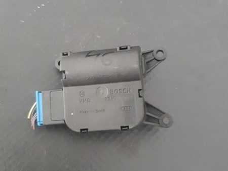 Motoras clapeta aeroterma Audi A4 B6 , Audi A4 B7 COD 8E1820511B FACTURA SI GARANTIE