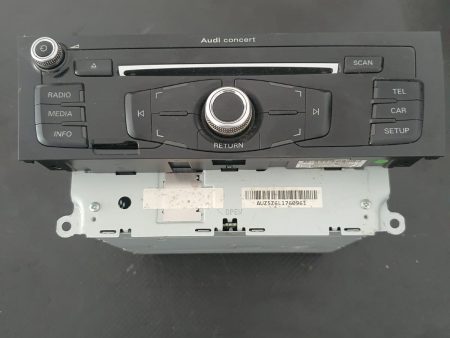 Radio CD PLAYER Audi A5 8T 2012 COD 8R1035186F FACTURA SI GARANTIE