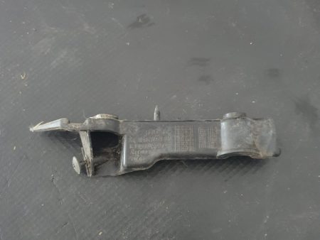 Suport  stânga montare bara față AUDI A5 B8 2.0 TDI  2012 COD 8T0807283E FACTURA SI GARANTIE