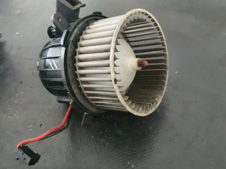 Ventilator habitaclu , aeroterma Audi A5 8T COD x6552004 FACTURA SI GARANTIE