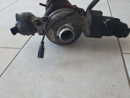 Turbo Turbina Turbocompresor Turbosuflanta Audi A5 8T 2.0 TDI 2012 COD 03L145721B FACTURA SI GARANTIE