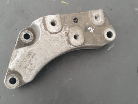 Suport cutie viteze VW GOLF 4 VW PASSAT B6 COD 1K0199117 FACTURA SI GARANTIE