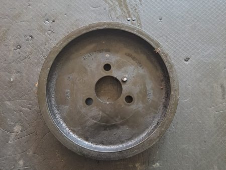 Fulie pompa servodirecție un mic defect se vede in poza BMW X5 E53 1999-2006 3.0 d COD 32417787106 FACTURA SI GARANTIE