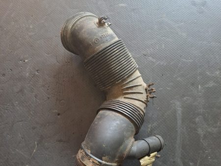 Furtun admisie  Volkswagen VW Passat B6 2005 - 2010 wagon 5-usi 2.0 TDI MT (170 hp) Cod motor BMR COD 3C0129654P FACTURA SI GARANTIE