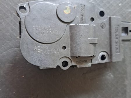 Motoras clapeta aeroterma  Audi A4 B8 A5 8T BMW F10 Mercedes W212 COD  410475520 K9749006 FACTURA SI GARANTIE