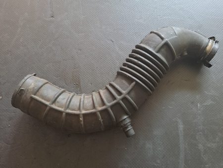 Furtun turbo  Renault Megane 2 2003-2008 1.5 Motorina 2008 COD 8200500384A FACTURA SI GARANTIE