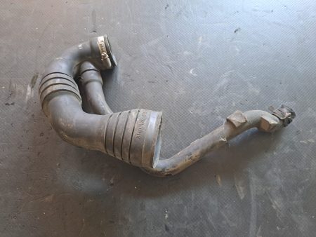 Furtun intercooler VOLKSWAGEN PASSAT 1.9 TDI Afn COD 8D0129615A FACTURA SI GARANTIE