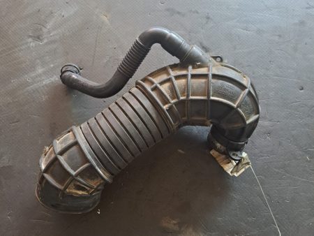 Tub aspirare aer motor Audi A4 B7 2004-2008 2.0TDI COD 03G103426B 03G103493Q  8E0129615J FACTURA SI GARANTIE